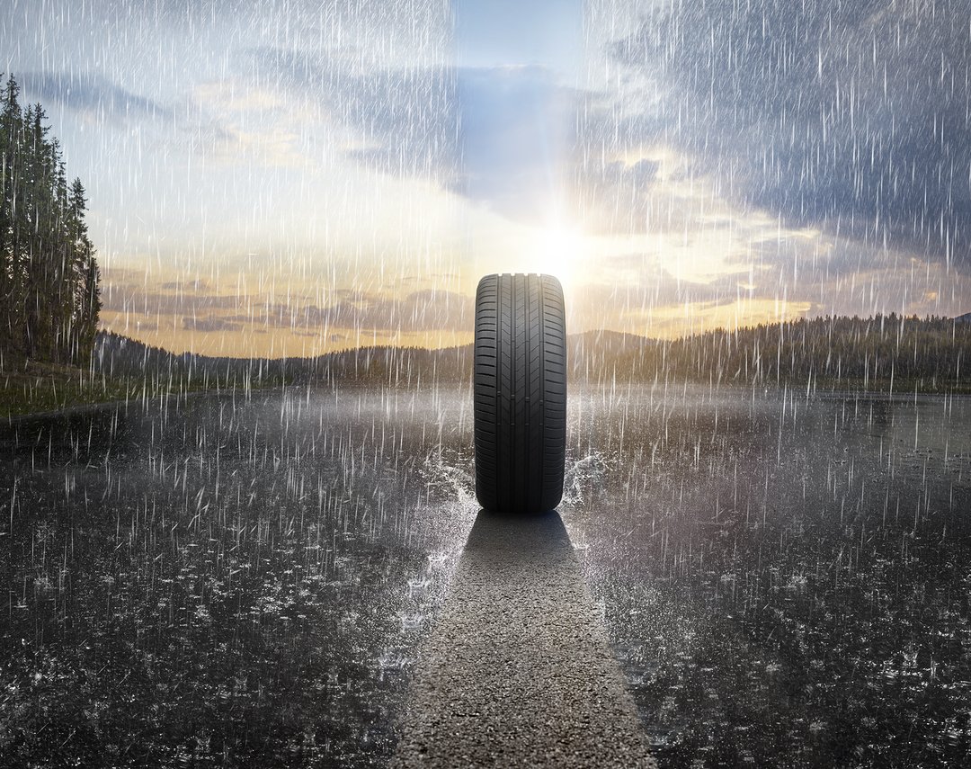 Turanza 6_Key visual_Bridgestone_Rain_Road_Tyre
